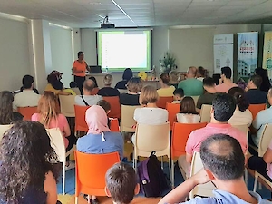 Kurucumuz Dr Gülçin Babaoğlu Disleksi Konusunda Ailelerimize Seminer Verdi