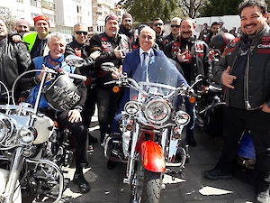 Çorlu Otizme Mavi İşik Yakti