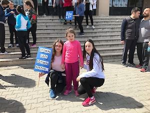 Çorlu Mesleki Ve Teknik Anadolu Lisesi De Otizme Mavi İşik Yakti