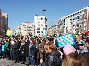 Down Sendromlular Farkindalik Yürüyüşüne Katildik