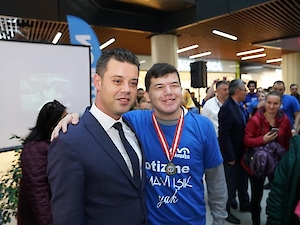 Sporla Değişiyoruz