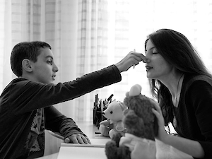 Otizm Farkındalığını Artırmak Amacı İle Yapılan Fotoğraf Sergisi İçin Katkı Veren Ailelerimizi Öğretmenlerimizi, Kutluyoruz.