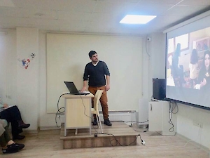 Hizmet İçi Eğitim Saatimizde Çocuk Merkezli Oyun Terapisi Anlatıldı