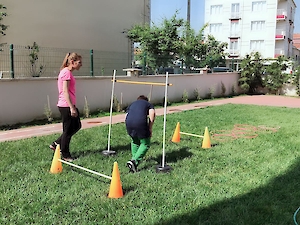 Spor Becerilerini Geliştirmek İçin Bahçe Parkurlarimiz Hazir