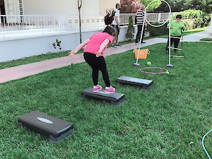 Spor Becerilerini Geliştirmek İçin Bahçe Parkurlarimiz Hazir