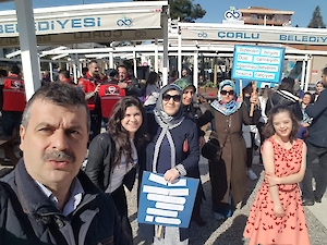 Down Sendromlular Farkindalik Yürüyüşüne Katildik