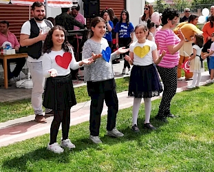 Marmaram&#039;da Bahar Şenliği Büyük Coşkuyla Kutlandi