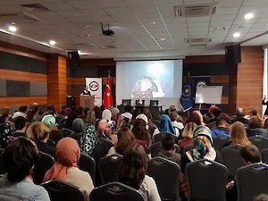Daha Kolay Nasil Öğrenirim Anne? Konferansı Gerçekleşti