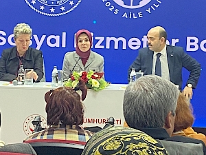 Kurucumuz Dr. Gülçin Babaoğlu Aile ve Sosyal Hizmetler Bakanlığındaki toplantıya katıldı.