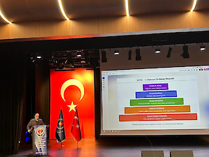 OTİZMLİ VE ÖZEL GEREKSİNİMLİ BİREY AİLELERİNE YÖNELİK ÇÖZÜM ÖNERİLERİ VE DENEYİM PAYLAŞIMI SEMİNERİ